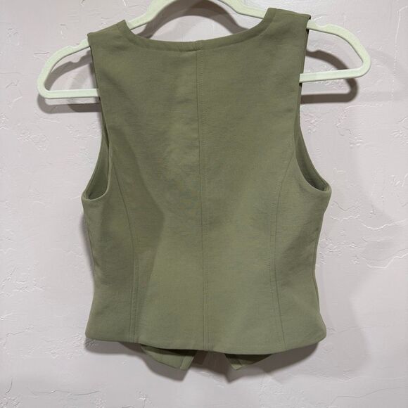 Aritzia Wilfred Attire Vest - Crepett size 0 Sun-dried Olive - Picture 6 of 9